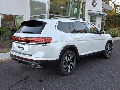 2025 Volkswagen Atlas 2.0T SEL