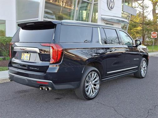 2022 GMC Yukon XL Denali