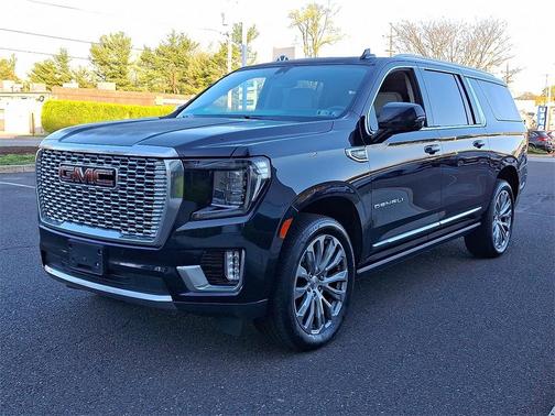 2022 GMC Yukon XL Denali