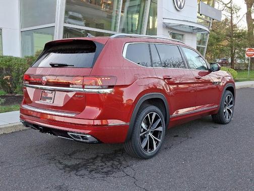 2025 Volkswagen Atlas 2.0T SEL Premium R-Line