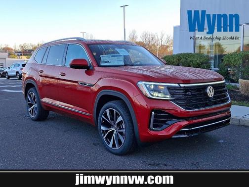 2025 Volkswagen Atlas 2.0T SEL Premium R-Line