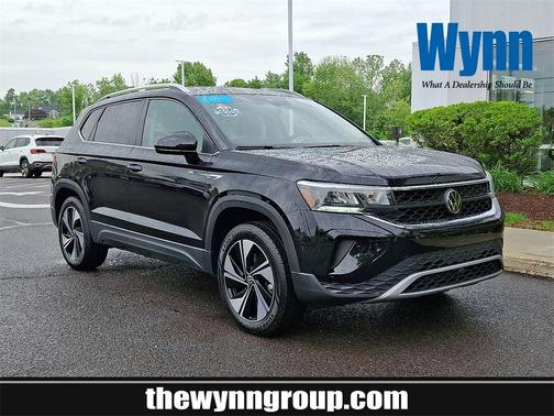 2024 Volkswagen Taos 1.5T SE