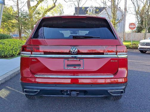 2025 Volkswagen Atlas 2.0T SEL