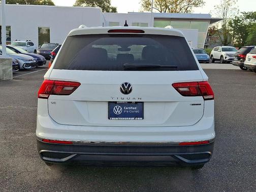 2024 Volkswagen Tiguan 2.0T SE