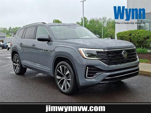 2025 Volkswagen Atlas 2.0T SEL Premium R-Line
