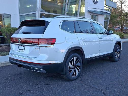 2025 Volkswagen Atlas 2.0T SEL