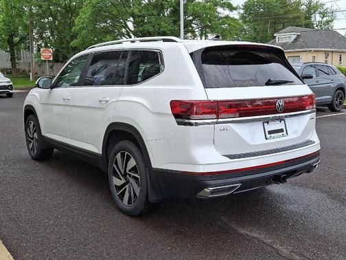 2025 Volkswagen Atlas 2.0T SEL