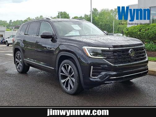 2025 Volkswagen Atlas 2.0T SEL Premium R-Line