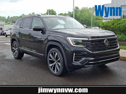 2025 Volkswagen Atlas 2.0T SEL Premium R-Line