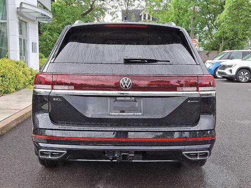 2025 Volkswagen Atlas 2.0T SEL Premium R-Line