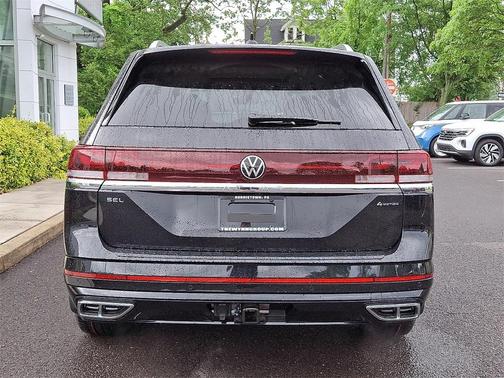 2025 Volkswagen Atlas 2.0T SEL Premium R-Line
