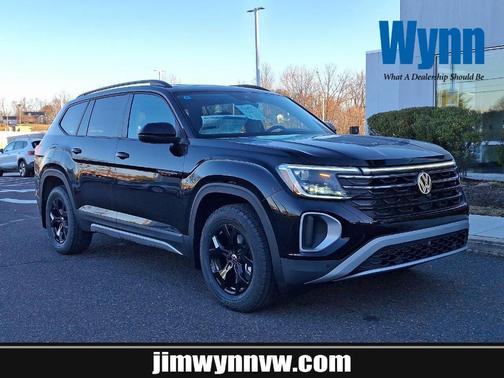 2025 Volkswagen Atlas 2.0T Peak Edition