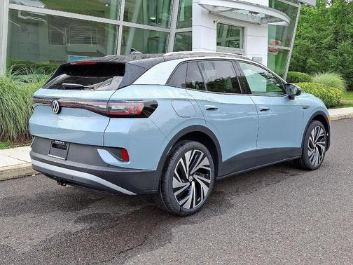 2025 Volkswagen ID.4 Pro S Plus