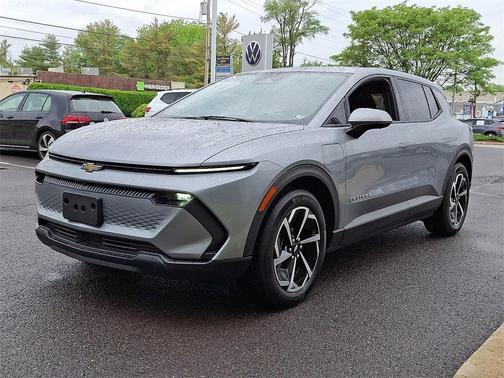 2025 Chevrolet Equinox EV LT