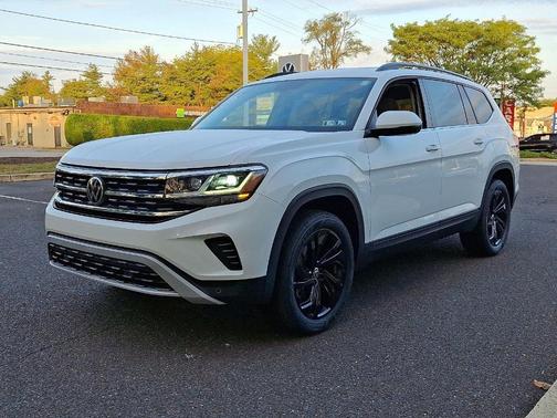 2022 Volkswagen Atlas 3.6 SE w/ Technology