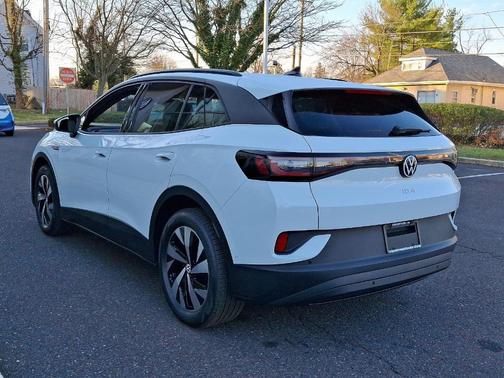 2025 Volkswagen ID.4 Pro