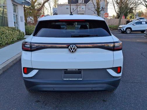 2025 Volkswagen ID.4 Pro