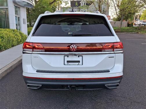 2025 Volkswagen Atlas 2.0T SEL