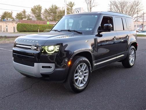 2024 Land Rover Defender P300