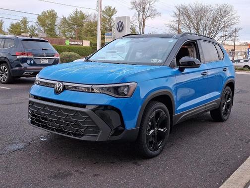 2025 Volkswagen Taos 1.5T SE Black