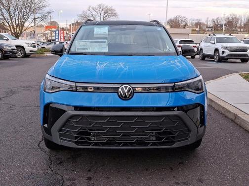 2025 Volkswagen Taos 1.5T SE Black