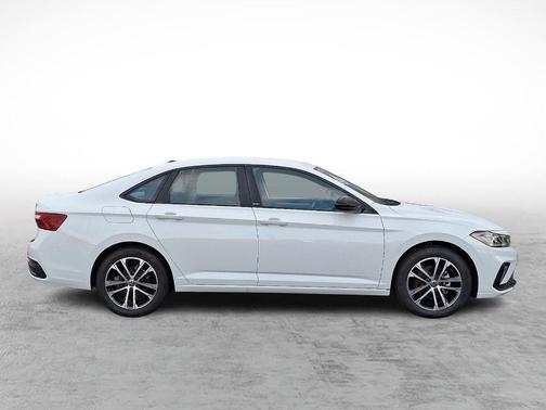 2025 Volkswagen Jetta 1.5T Sport