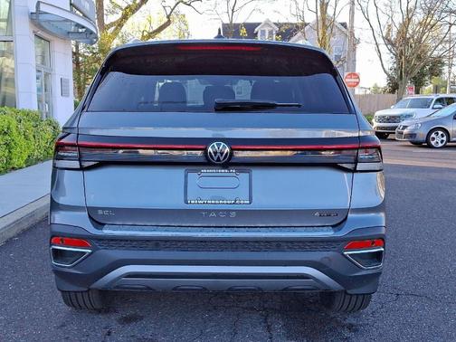 2025 Volkswagen Taos 1.5T SEL