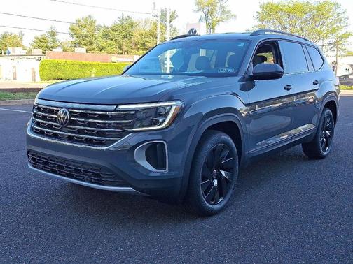 2025 Volkswagen Atlas 2.0T SE