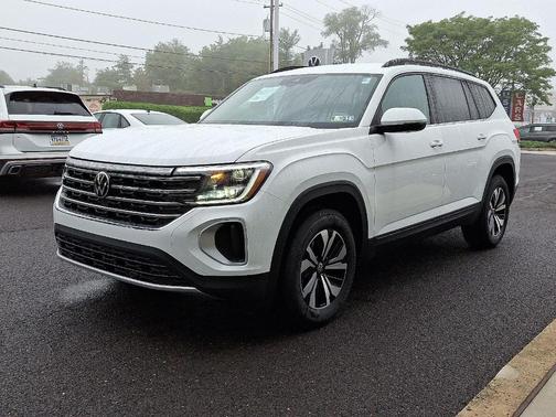 2025 Volkswagen Atlas 2.0T SE
