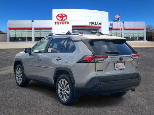 2025 Toyota RAV4 XLE Premium