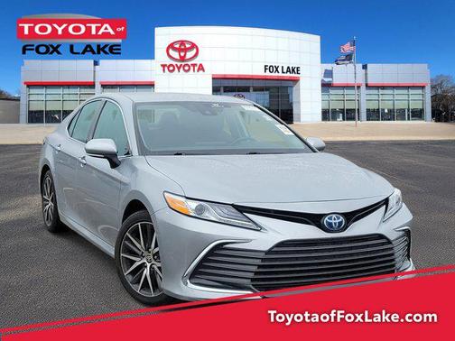 2023 Toyota Camry Hybrid XLE