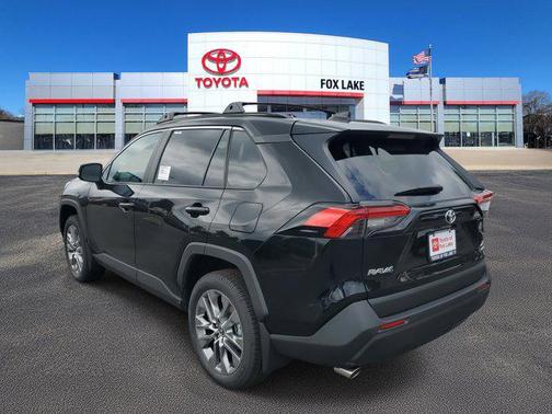2025 Toyota RAV4 XLE Premium