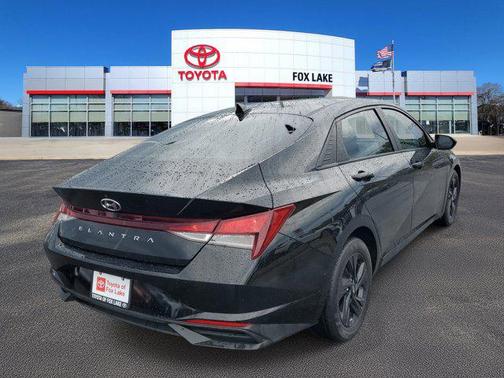 2021 Hyundai ELANTRA SEL
