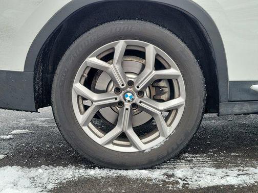 2022 BMW X4 xDrive30i