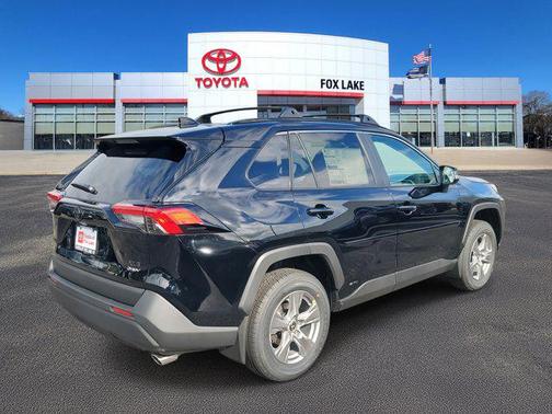 2025 Toyota RAV4 Hybrid XLE