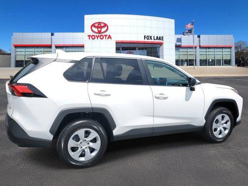 2025 Toyota RAV4 LE