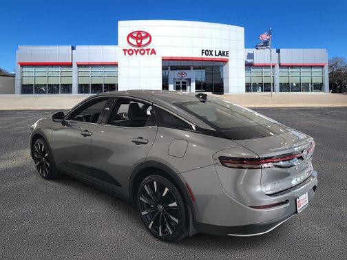 2026 Toyota Crown Platinum