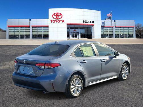 2026 Toyota Corolla Hybrid LE