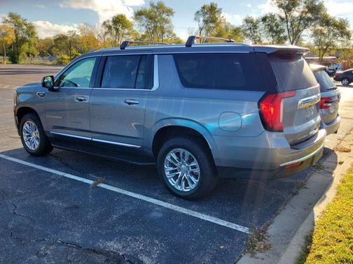 2021 GMC Yukon XL SLT