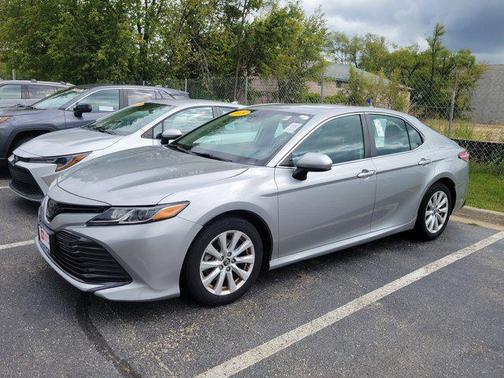 2019 Toyota Camry LE