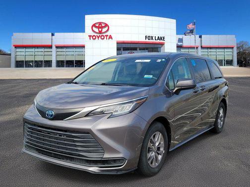 2021 Toyota Sienna LE