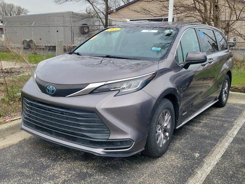 Predawn Gray Mica 2021 Toyota Sienna LE
