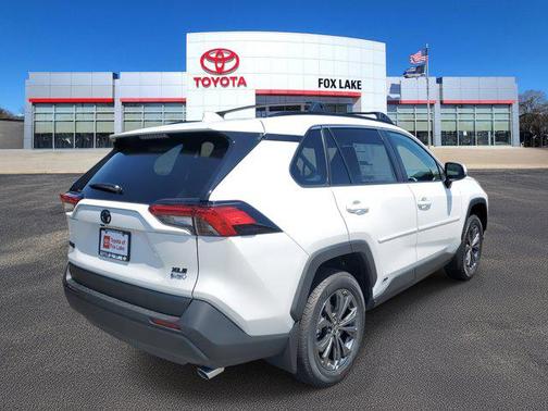 2025 Toyota RAV4 Hybrid XLE Premium