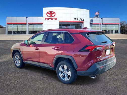 2022 Toyota RAV4 Hybrid XLE