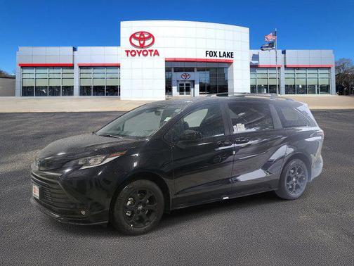 2025 Toyota Sienna Woodland Edition