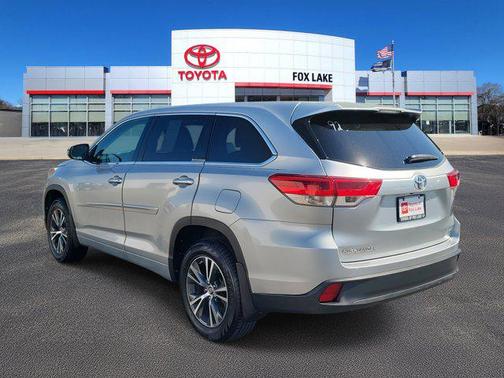 2017 Toyota Highlander LE