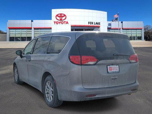 2017 Chrysler Pacifica Touring