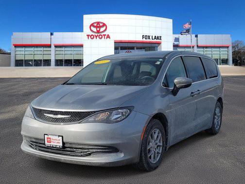 2017 Chrysler Pacifica Touring