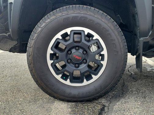 2024 Toyota Tacoma TRD Off Road
