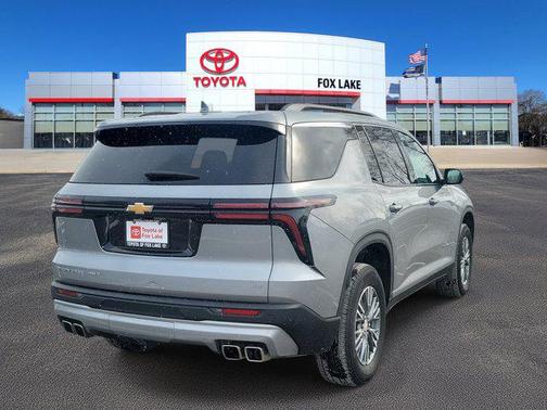 2024 Chevrolet Traverse LT